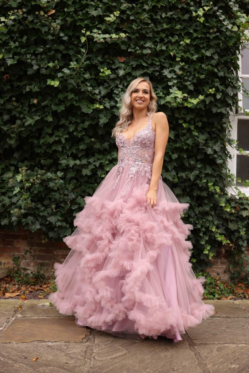 Gown Promgirl Alterations Prom Dress Hemming Cost Store